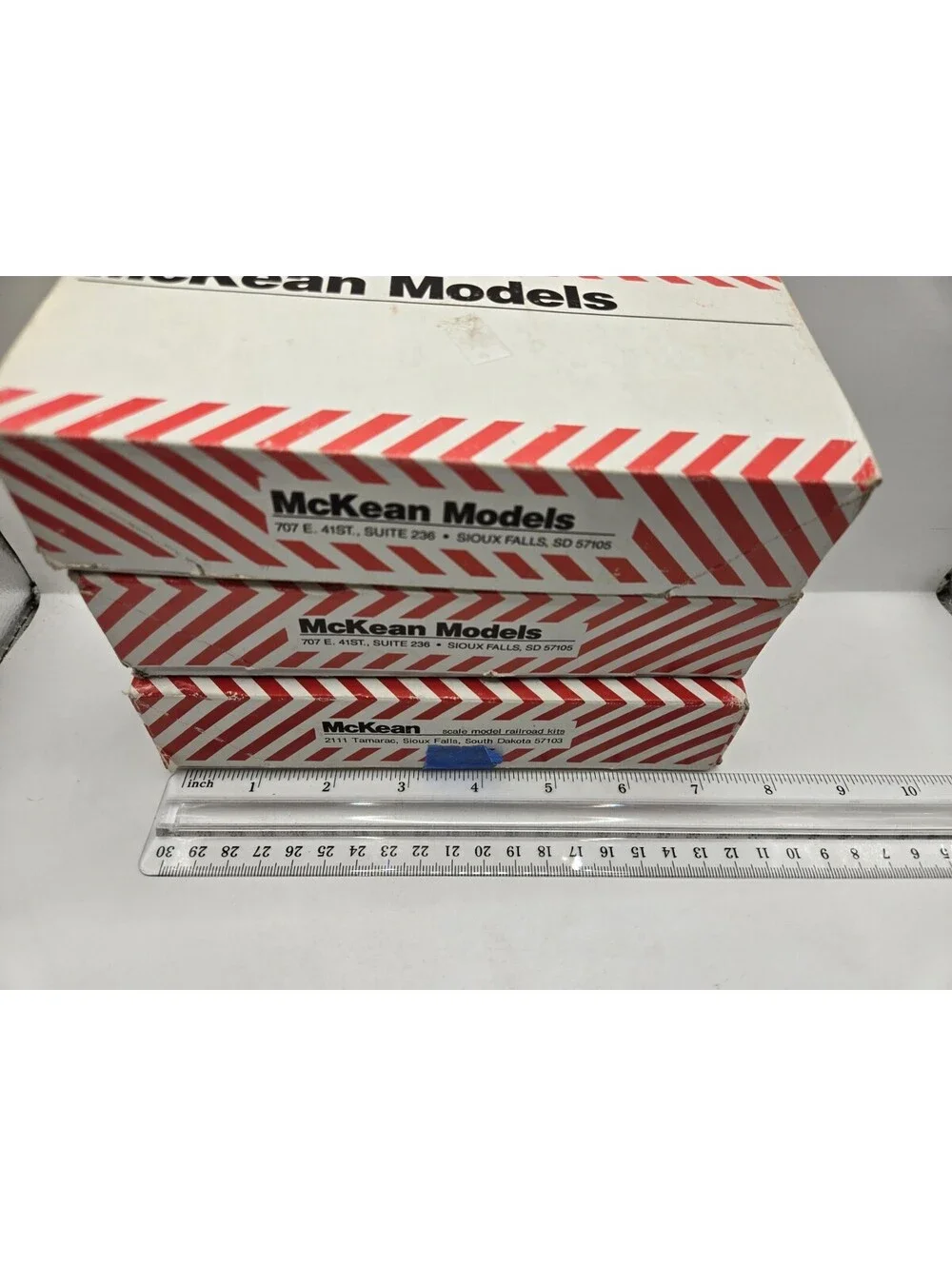 Lot of 3 McKean Models HO Scale Box Car Kits Master Series 300 803 900
